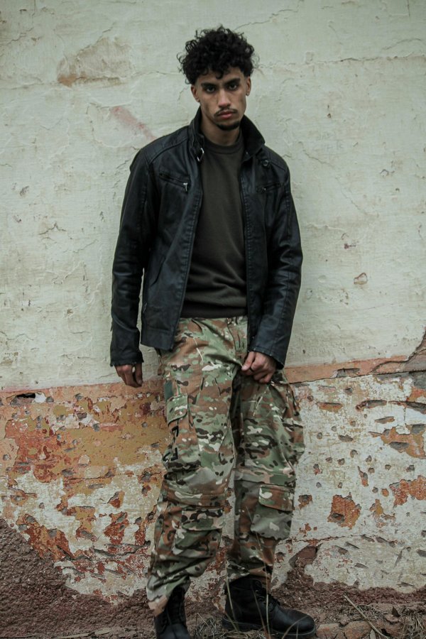 Explorez les modèles incontournables de pantalons treillis militaires